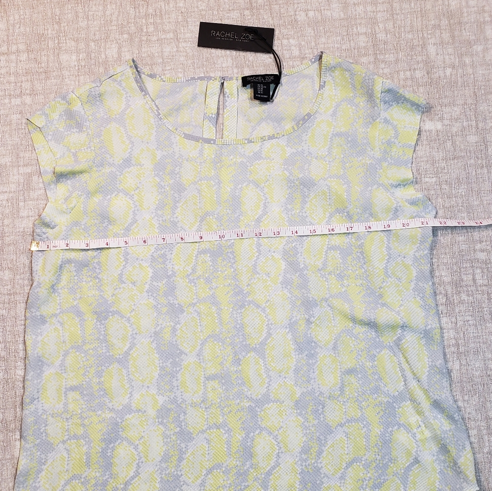 NWT Rachel Zoe Snake Skin Print Yellow and Grey Blouse Top Size XL - Picture 4 of 8
